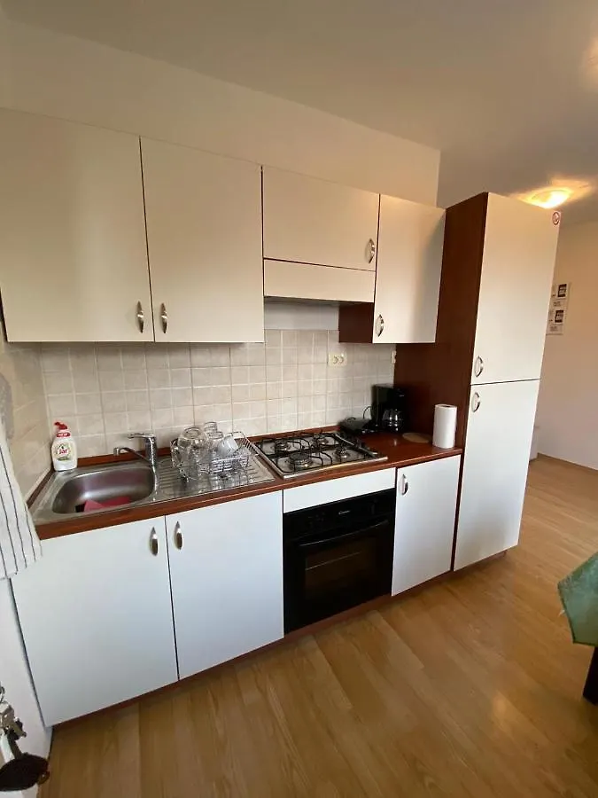 Varga Apartment Опатия 0*,  Хорватия