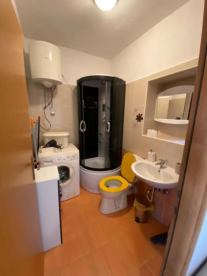 Varga Apartment Опатия 0*,